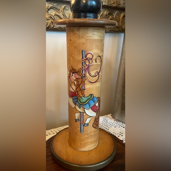 Trio of wooden antique spools - one hand painted with carousel horse - Picture 2 of 10